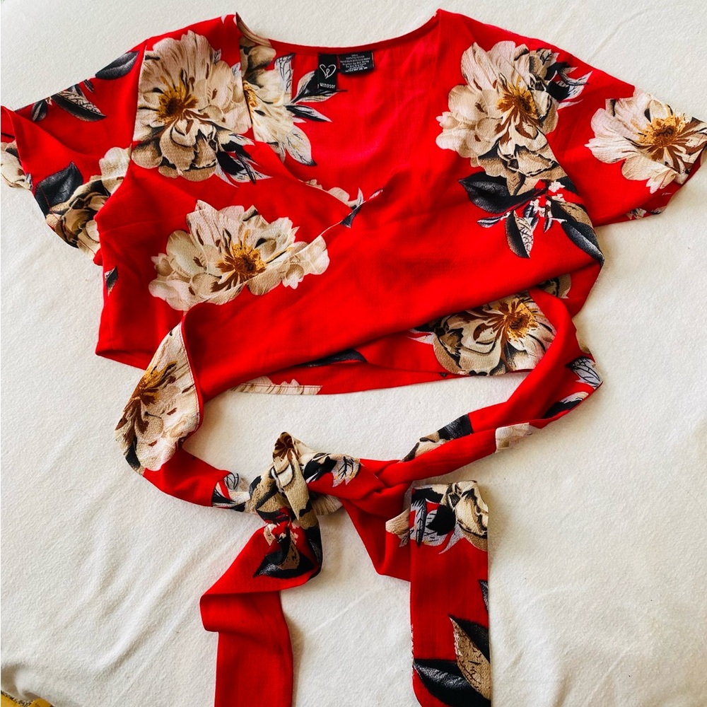 Windsor wrap around crop top